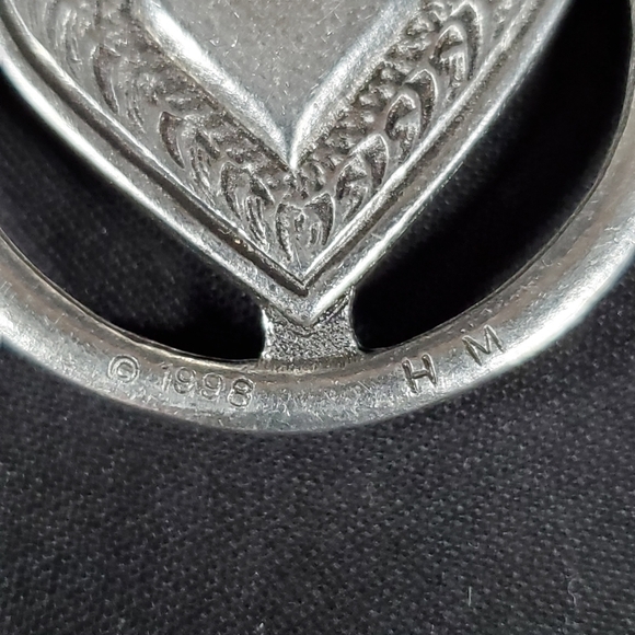 Heart Keychain - Picture 5 of 5